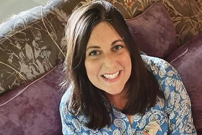 RET-Lyndsay Nickerson 300dpi[1]